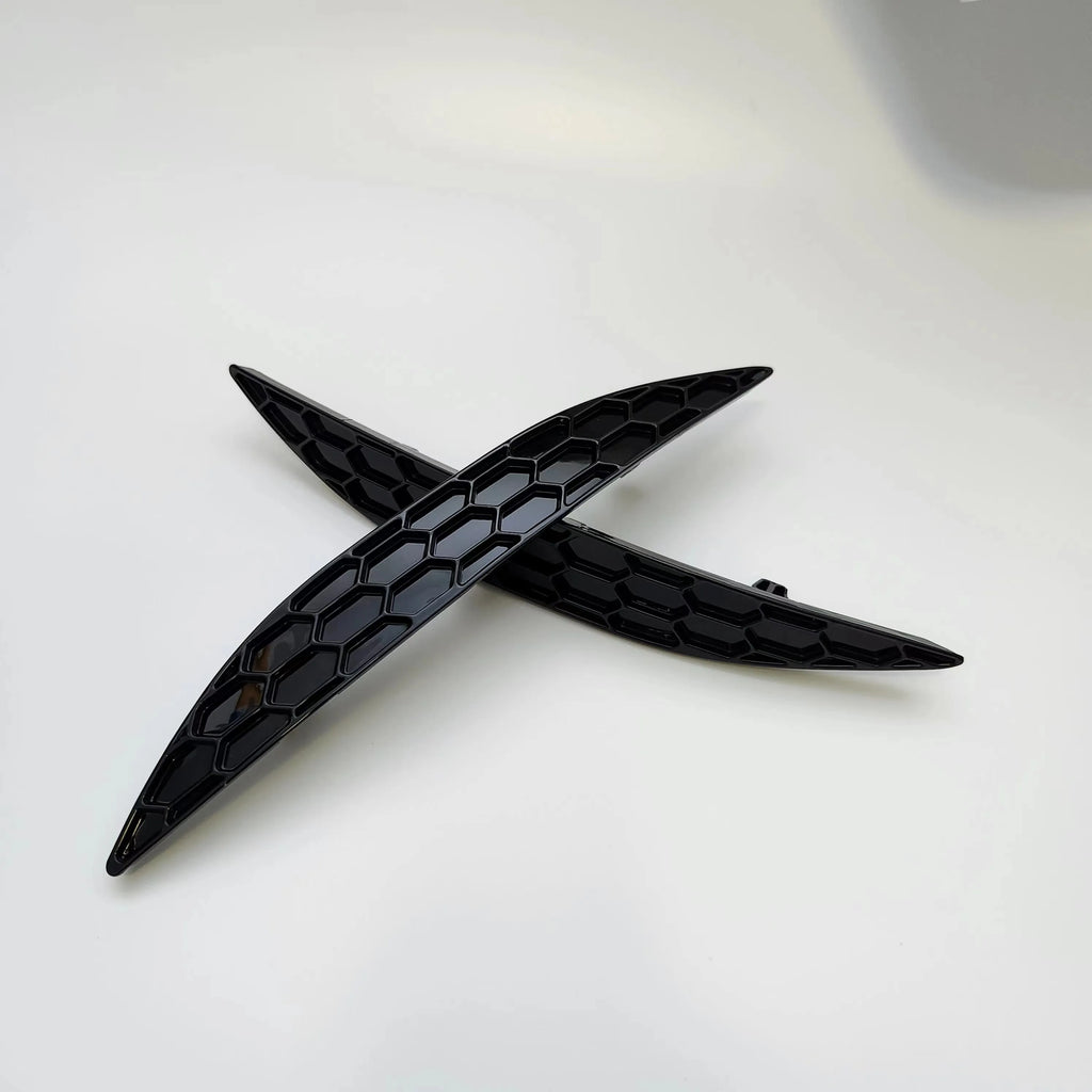 Gloss Black Honeycomb Rear Reflector Delete Volkswagen Mk7 Golf GTI / R