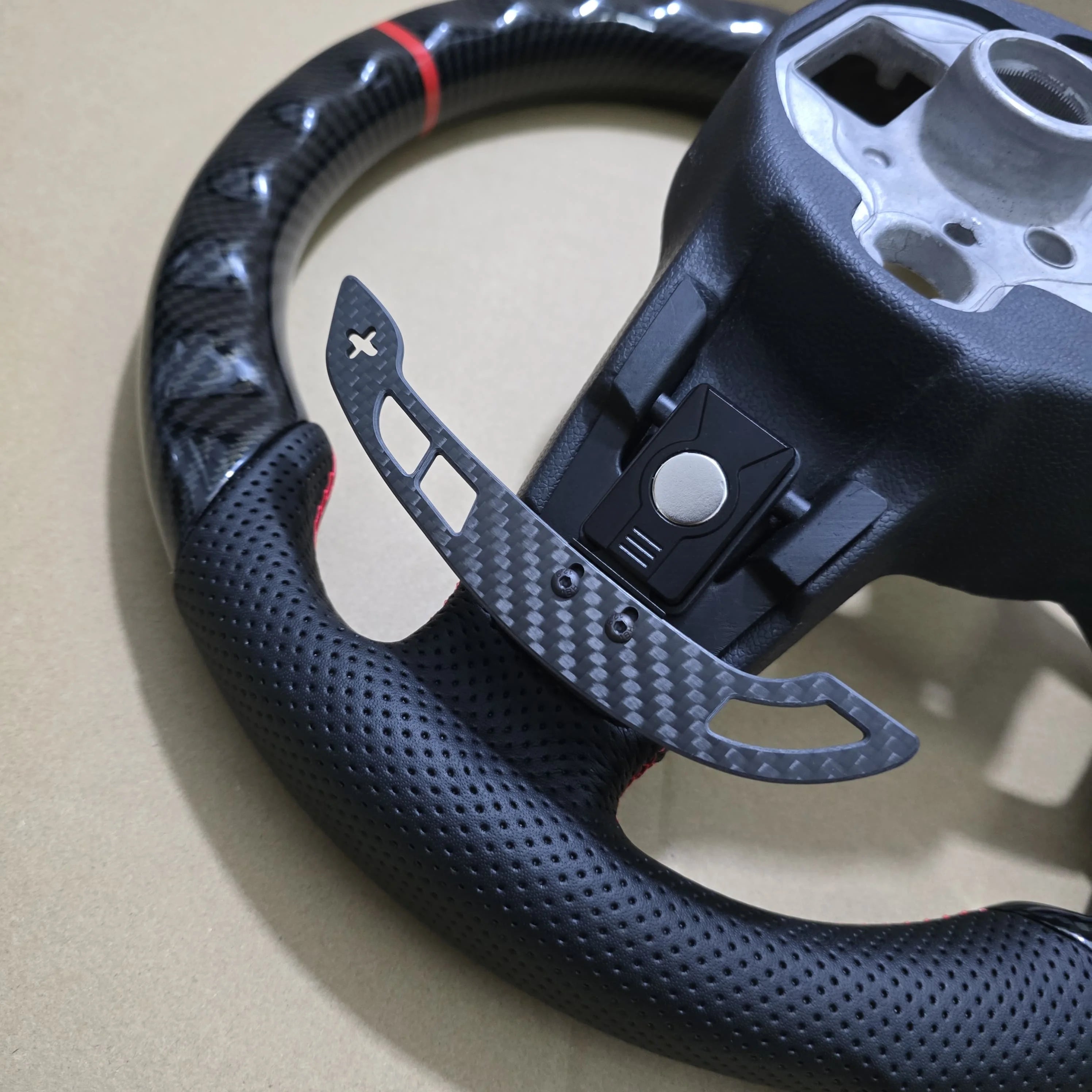 Carbon Fiber Magnetic Paddle Shifters Volkswagen Golf 7 7.5 GTI/GTD/GTE/R