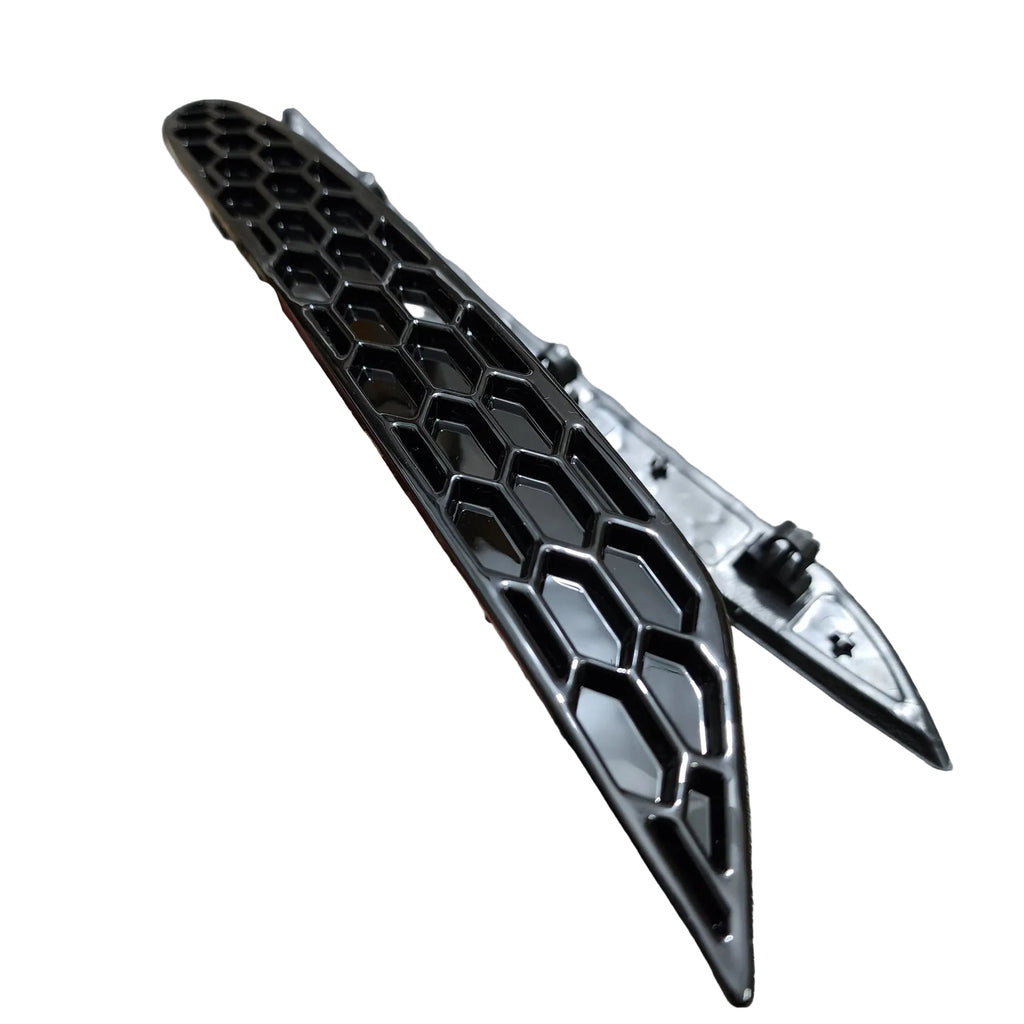 Gloss Black Honeycomb Rear Reflector Delete Volkswagen MK7.5 Golf / GTI / R