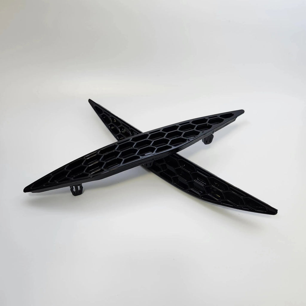 Gloss Black Honeycomb Rear Reflector Delete Volkswagen Mk7 Golf GTI / R