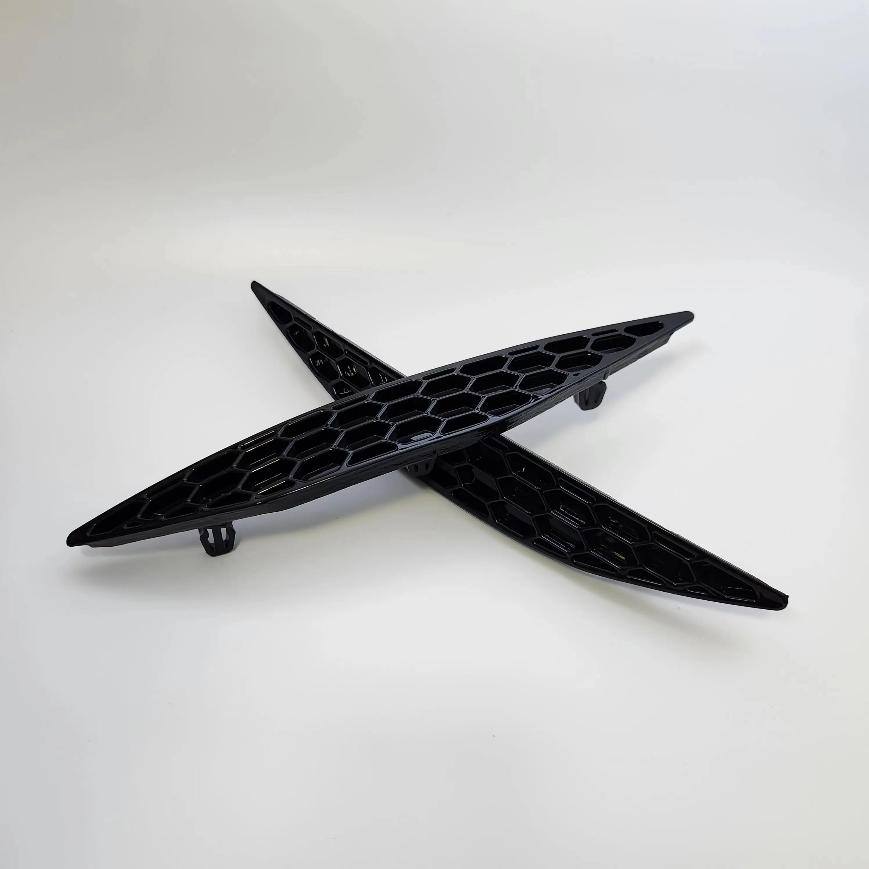 Gloss Black Honeycomb Rear Reflector Delete Volkswagen Mk7 Golf GTI / R